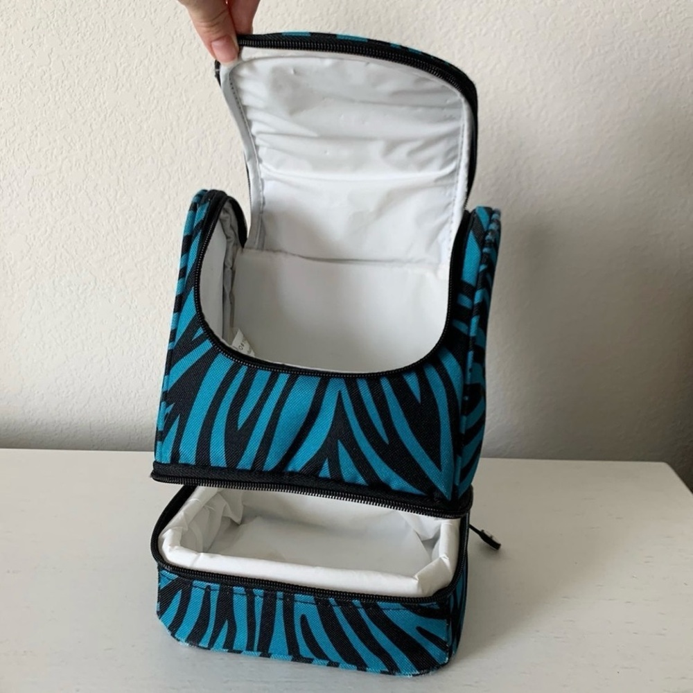 Lunch Box - Picture 2 of 7